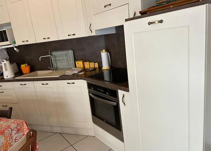 Appartement Plein Centre Antibes